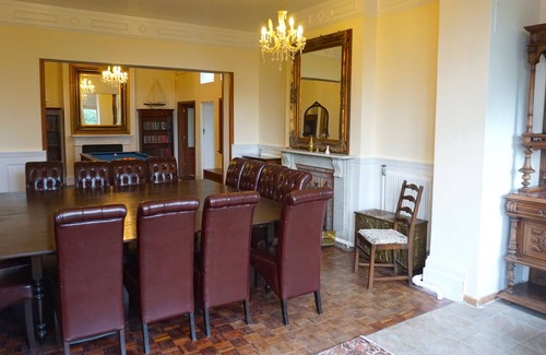 Ventnor Villa | PRIVATE VILLA ON COAST WITH GAMES ROOMS, SEA VIEWS, SPECTACULAR WALKS, GARDENS