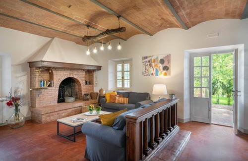 Gambassi Terme Villa | Private Villa with private pool, WIFI, A/C, TV, panoramic view, parking, close to San Gimignano