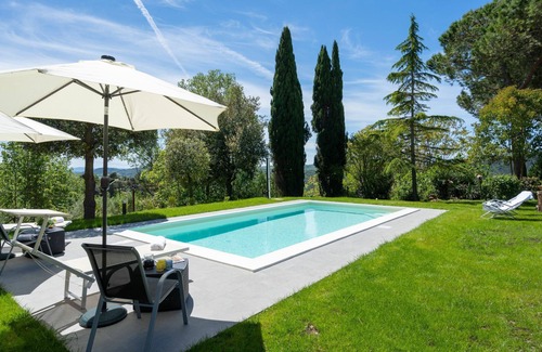 Gambassi Terme Villa | Private Villa with private pool, WIFI, A/C, TV, panoramic view, parking, close to San Gimignano