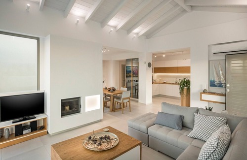 Champatha Villa | Private Villa White Harmony with Heated Pool for Holidays in Chania, Crete