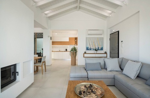 Champatha Villa | Private Villa White Harmony with Heated Pool for Holidays in Chania, Crete