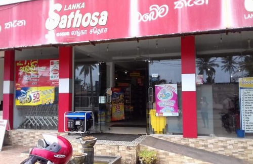 Patuwatha Cottage | Private villa with a fully equipped kitchen and a dinning. 5min to Hikkaduwa