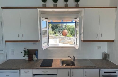 Naxos Villa | Private villa with breathtaking sea views, private pool and jacuzzi