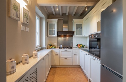 Cortona Villa | Private Villa with A/C, private pool, WIFI, TV, terrace, panoramic view, parking, close to Cortona