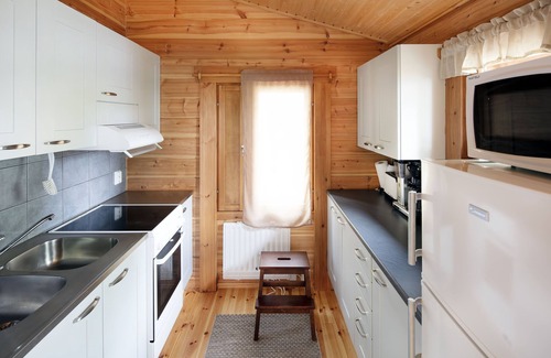 Puumala Villa | Private villa with pier on lake Saimaa. Own sauna & rowing boat. Pet-Friendly!