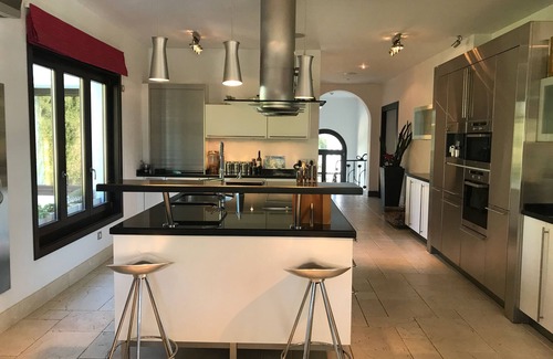 Sotogrande Villa | 🏌🏾‍♂️PRIVATE VILLA WITH POOL, ☀️GYM, WIFI SAN ROQUE CLUB GOLF SOTOGRANDE 💍Weddings -