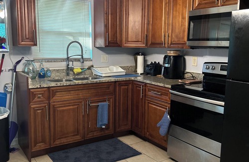 Doraville Apartment | Private Vintage Curated Home Central ATL Stay