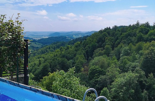 Maribor Villa | Private wellness for 2 with amazing view, sauna & hot tub