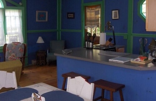 Watch Hill Cottage | Private Watch Hill Cottage 5 Min. Walk to Beach