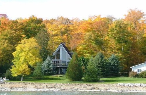Kemble House | Private waterfront home with fire pit on shore . perfect for family gatherings