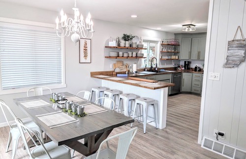 Simonton Lake House | Private Waterfront 4 Bedroom Lake Home, 25 min. from Notre Dame, Simonton Lake