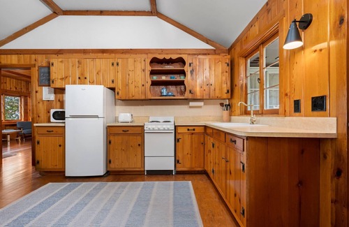 Traverse City Cabin | Private Waterfront Cottage on Lake Michigan