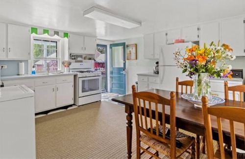 Trappe Cottage | Private Waterfront Cottage on Bolingbroke Creek