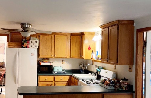 Lupton House | Private Waterfront, Pontoon Rental Available, Pet Friendly- Hot Tub