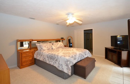 Seminole Woods House | Private Wooded 1 Acre Estate w/ Pool Minutes From Daytona Beach Speedway/Beaches