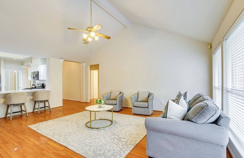 Clodine House | Private Yard + Gazebo: Quiet Houston Home