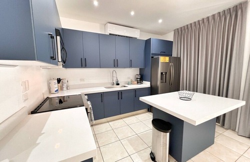 Coco House | Private Yard with Pool and Waterfall - Sleeps 8