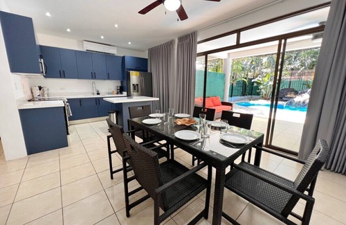 Coco House | Private Yard with Pool and Waterfall - Sleeps 8