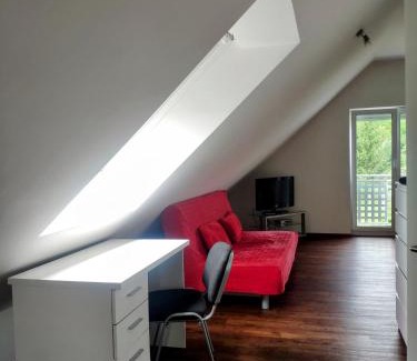 Munzingen House | Private Zimmer mit Bad in Freiburg