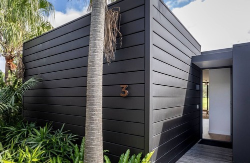 Shoalhaven Heads Villa | Privately Managed Golf View Villa 3 Bangalay Villas