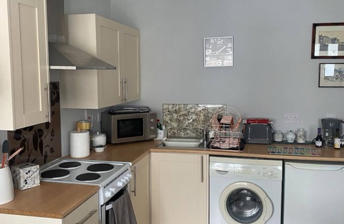 Warwick Apartment | Privates Flat In the heart of warwickshire near warwick town center