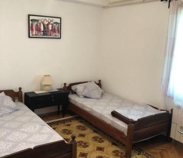 Gornja Toplica House | Privatni smeštaj Sobe Branković