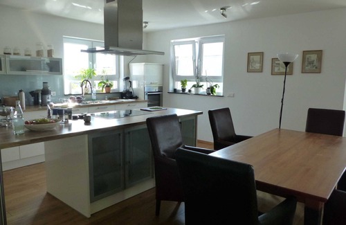Munzingen Apartment | Privatzimmer 2 - Gasthaus Privatzimmer in Freiburg im Breisgau