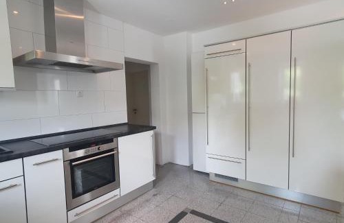 Oberstadt House | Privatzimmer an der Uniklinik Mainz - nur für weibliche Gäste