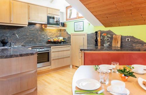 Zirl Apartment | Privatzimmeroase Felicitas exklusive Zimmer