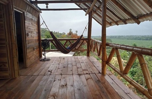 Buritaca Cabin | Prive bedroom cabin in tranquil Los Linderos with WiFi for two.