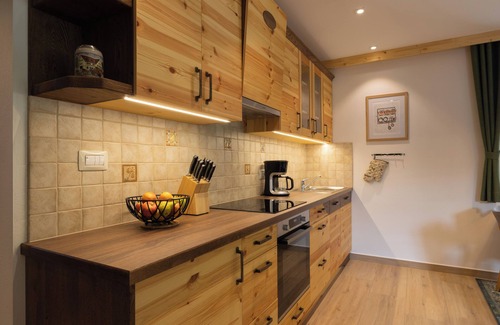 Ukanc House | PRIVILLAGE STARE - B&B, Villa and Chalet Resort