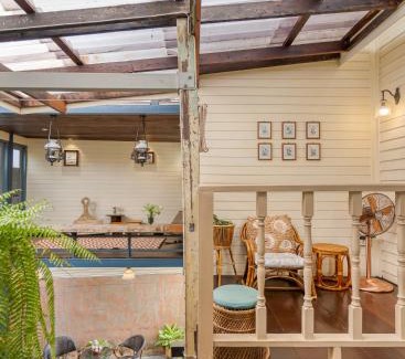 Khao San Bed & Breakfast | Priya Boutique House