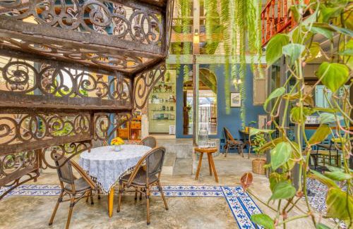 Khao San Bed & Breakfast | Priya Boutique House