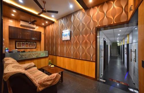 Erode Hotel | PRM Aruna Lodge