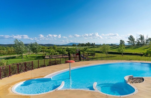 Homps Villa | Proche du Canal ! Villa spacieuse + 2 Piscines