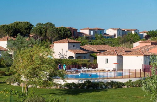 Homps Villa | Proche du Canal ! Villa spacieuse + 2 Piscines