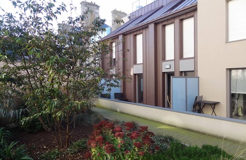 Courtoisville-Sillon-Moka Apartment | Proche Plage & remparts, T1 bis, terrace, Wifi, parking space, Ancv