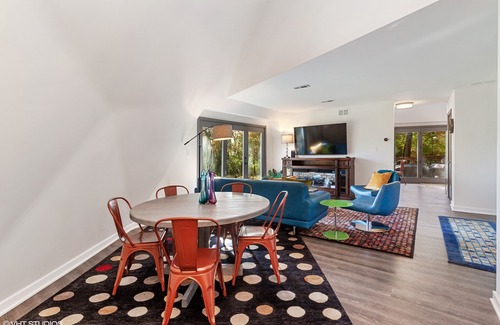 Fox Valley House | Professionally Sanitized - Dome Away From Home - Secluded Naperville Retreat