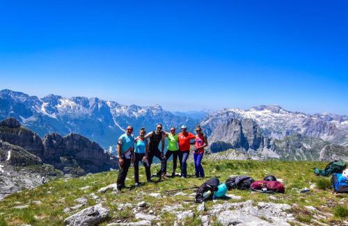 Vusanje Ski Chalet | PROKLETIJE eko katun Vusanje