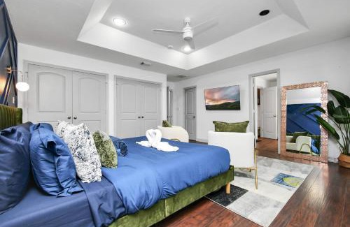 Northside House | ProlificSuites Escape - Stylish Spaces & Prime Location