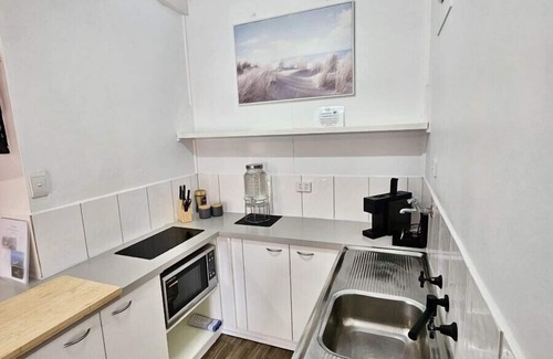 Sandy Point Condo | Prom Coast 2~Getaway to Wilson's Prom. Walk 2Beach