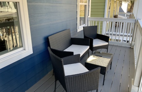 Bluffton House | Promenade Location ! Beautiful Townhouse in Old Town Bluffton!