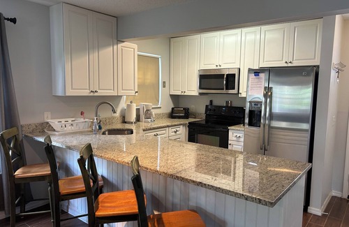 St. Augustine House | PROMO 10% MONTHLY DISCOUNT!n Location Anastasia Island home, Bring your bikes!