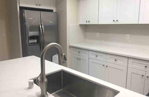 West Covina House | PROMO 5% WEEKLY/10% MONTHLY DISCOUNTnSummer Special Comfort townhouse 4BE/2.5BA