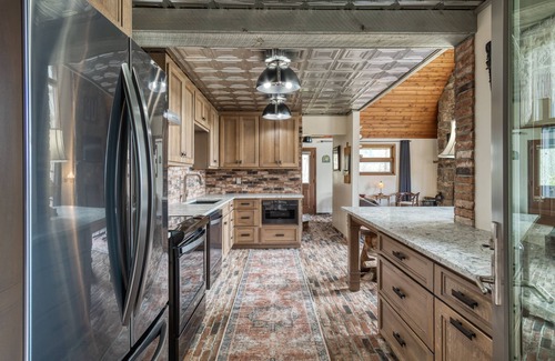 Clyde Ski Chalet | PROMO 5% WEEKLY/15% MONTHLY DISCOUNTn"Moonlit Chalet is your rental to relax