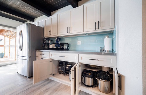 Olympia House | PROMO 5% WEEKLY/30% MONTHLY DISCOUNT Luxury Serene Inlet WATERFRONT BeachHouse