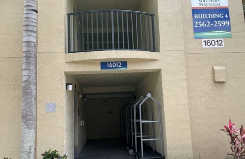 Orange Lake Apartment | Promo April 5th to 12th - Family condo: Loads of amenities minutes from Disney!