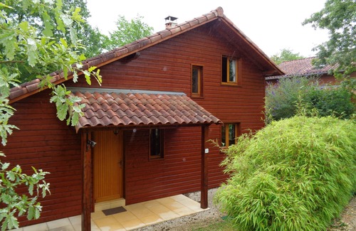 Lachapelle-Auzac House | PROMO: Comfortable house near Sarlat with heated swimming pool in a golf course