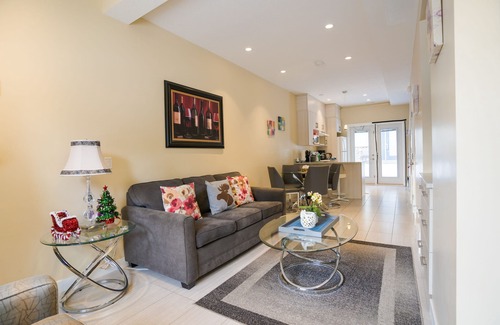 Harvie Heights House | Promo Holidays!3Beds2Bath6PPL Banff Close Gem in Mountain View Townhouse