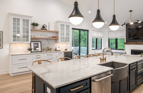 Glenn House | PROMO! Lux w. Private Heated Pool| Hot Tub |Sleeps 12 | King beds